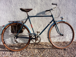 vélo bleu profil