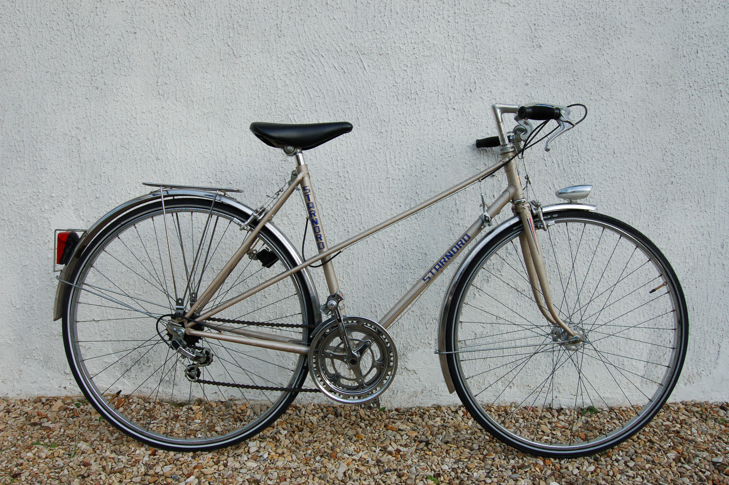 Vélo City Bike Rog - Vintage Avec Pièces Neuves - Taille 28 Pouces Vert - Occasion