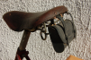 vélo metropole selle et nécessaire réparation